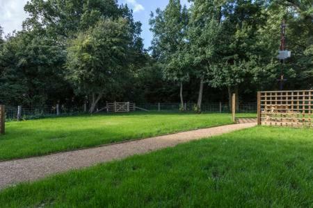 Appartamento Oak & Hazel, Heath Row Barn Overton  Esterno foto